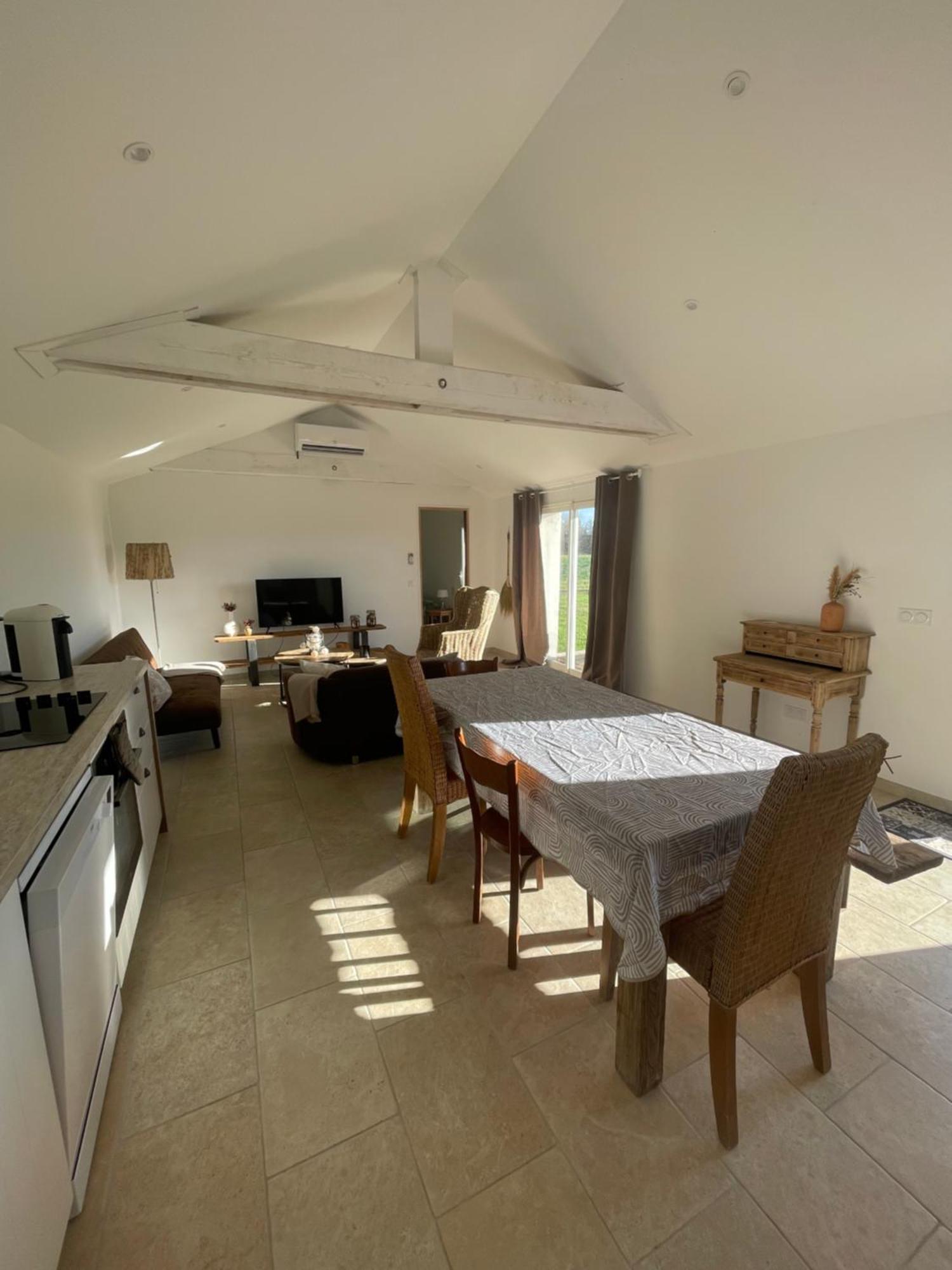 Longere Cosy Saint-Maurice-l'Exil